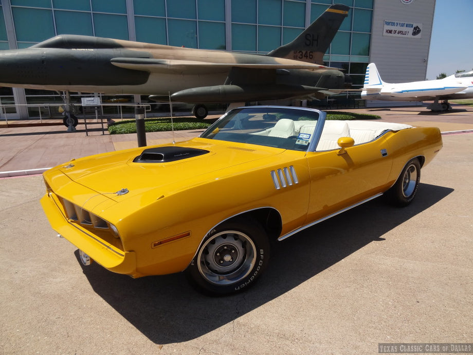 Nash Bridges | GQD 685 | Metal Stamped Replica Prop License Plate