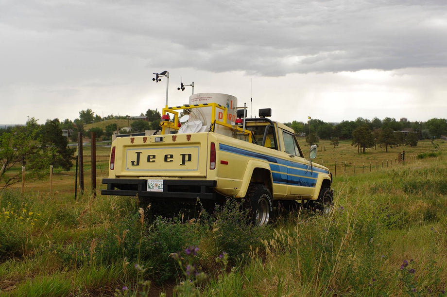 Twister | Helen Hunt's Jeep | N2G 613 | Metal Stamped Replica Prop