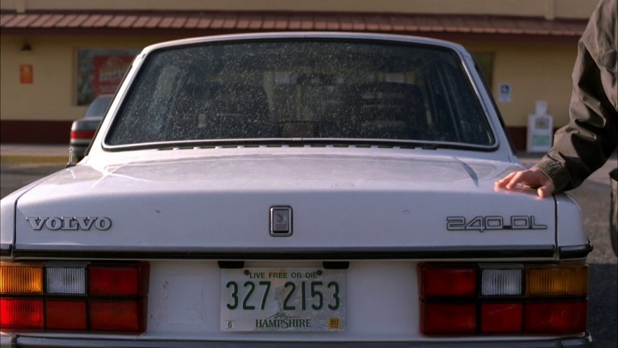 327 2153 license plate on Heisenberg's 1986 Volvo 240 from Breaking Bad