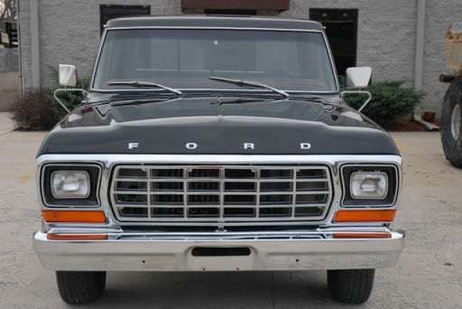 BUD license plate on the pickup truck from Urban Cowboy